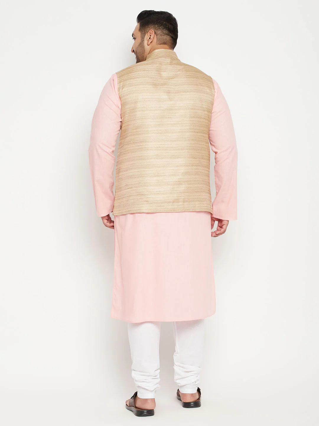Men's Plus Size Pink Kurta And White Pyjama Set With Beige Nehru Jacket - Image 3