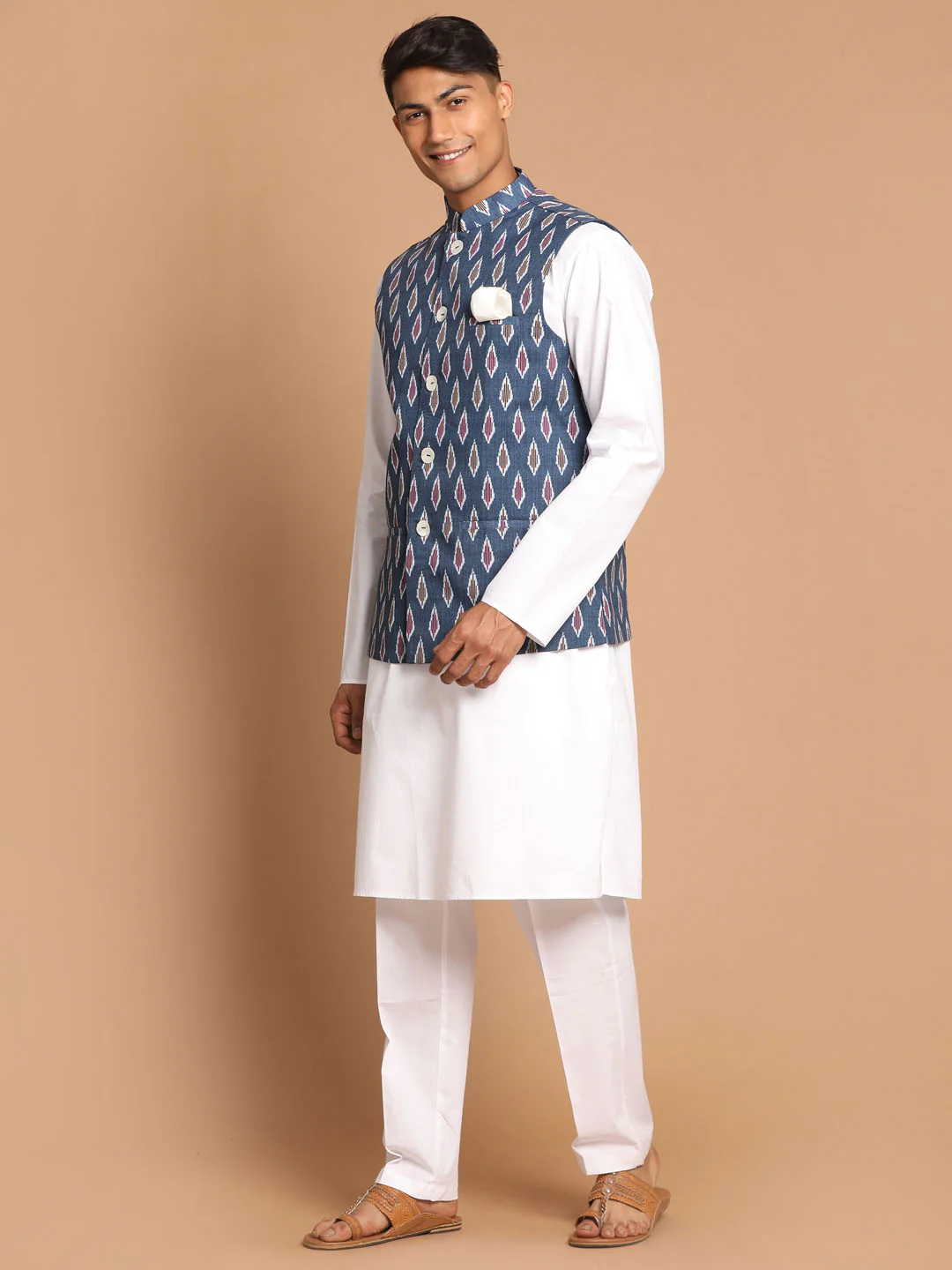 Men's Grey Printed Cotton Nehru Jacket With White Kurta And Pant Set - Image 2
