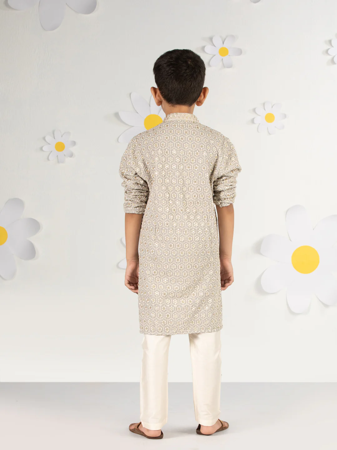 Boy's Grey Kurta Pyjama Set With Sequin Embroidery - Image 4