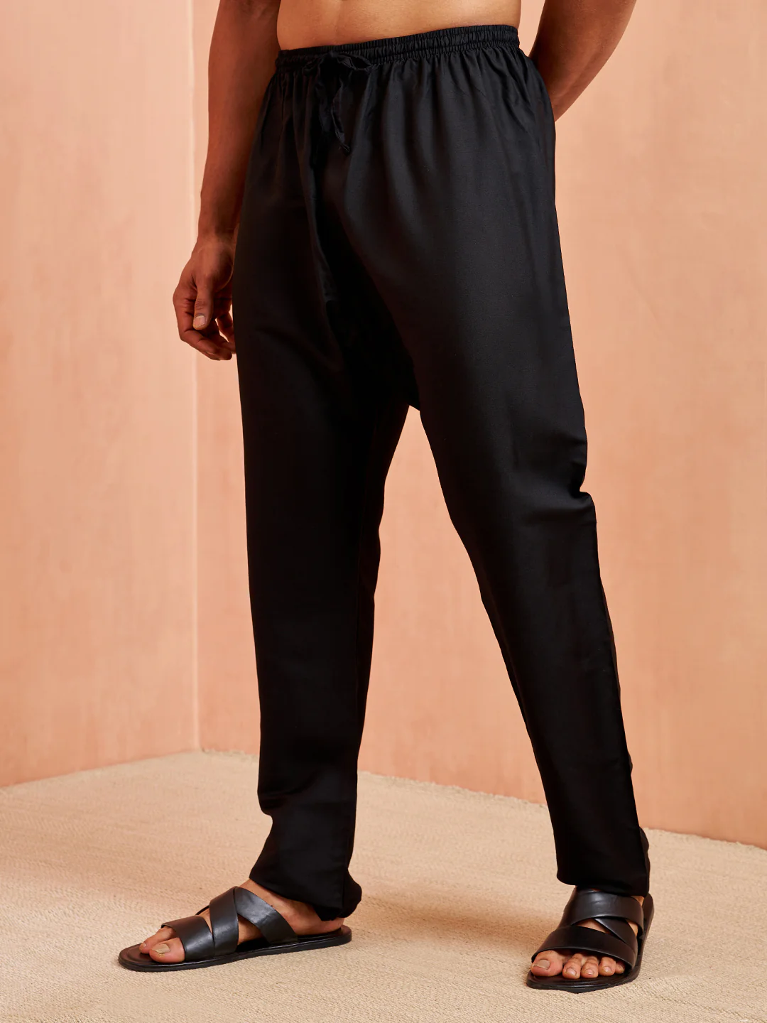 Men's Black Solid Pyjama - Image 3