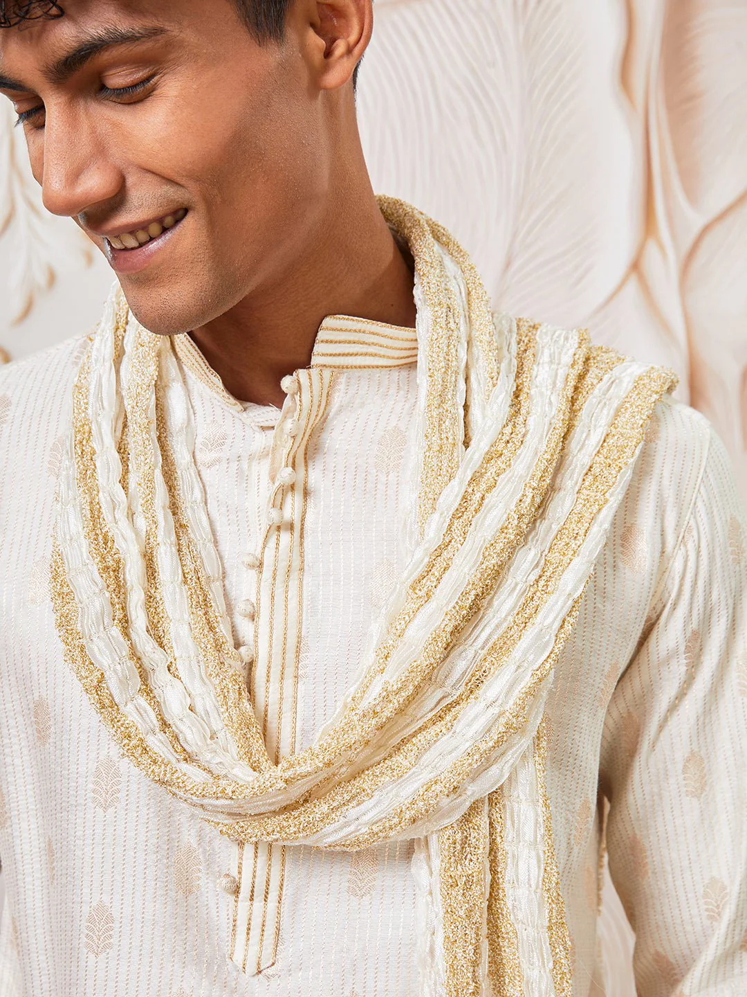 Men's Cream Gold Jacquard Silk Blend Kurta Pyjama Set with White Crushed Dupatta - Image 3