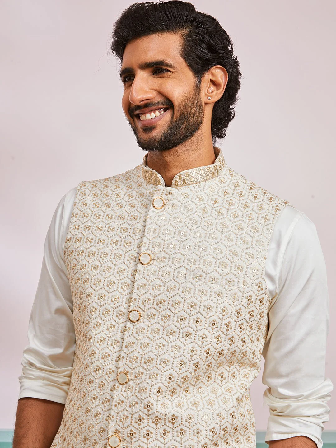 Men's Cream Kurta Pyjama Set with Off White Embroidered Nehru Jacket - Image 3