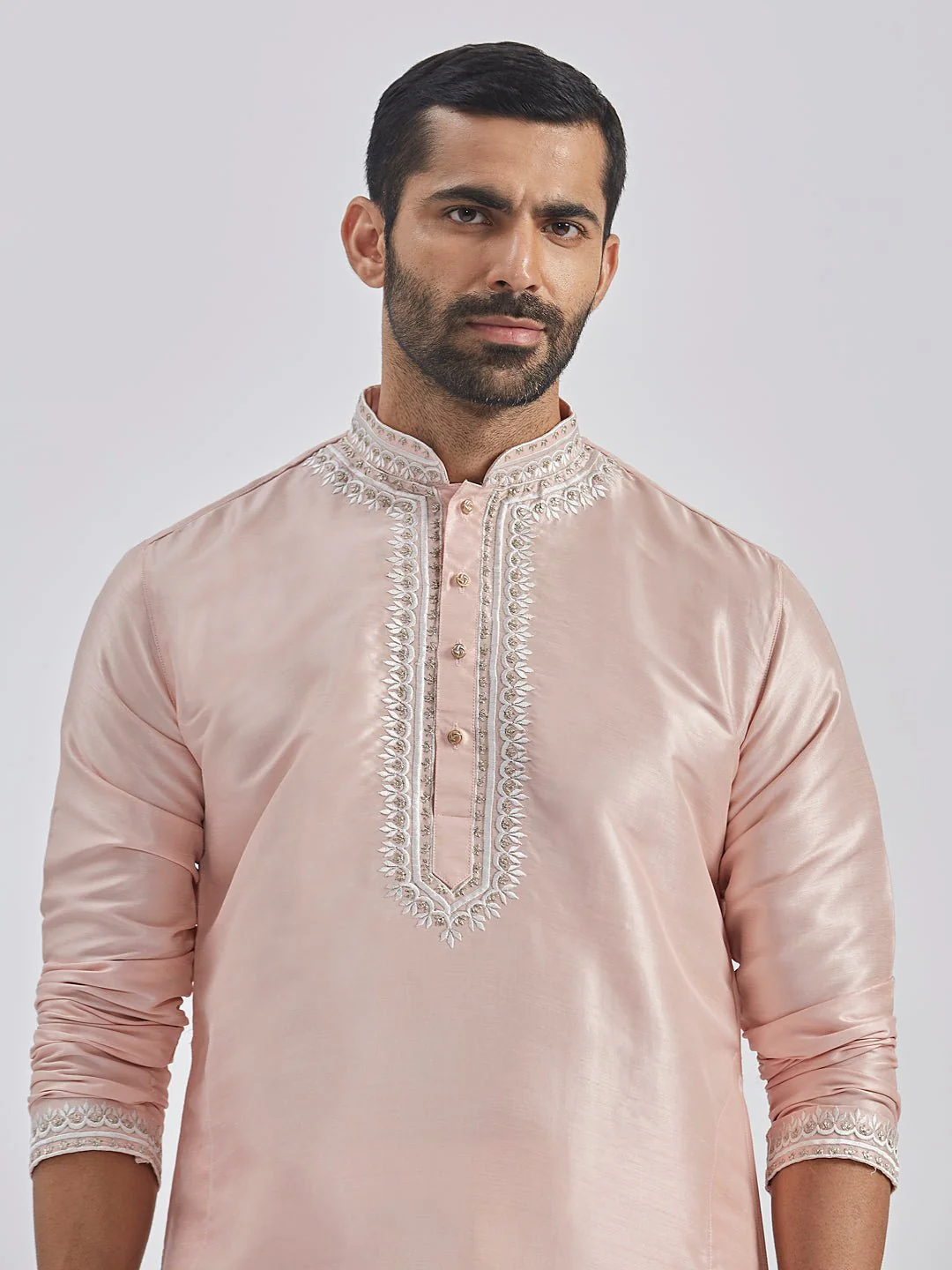 Men's Peach Hand Embroidered Silk Blend Kurta Pyjama Set - Image 3