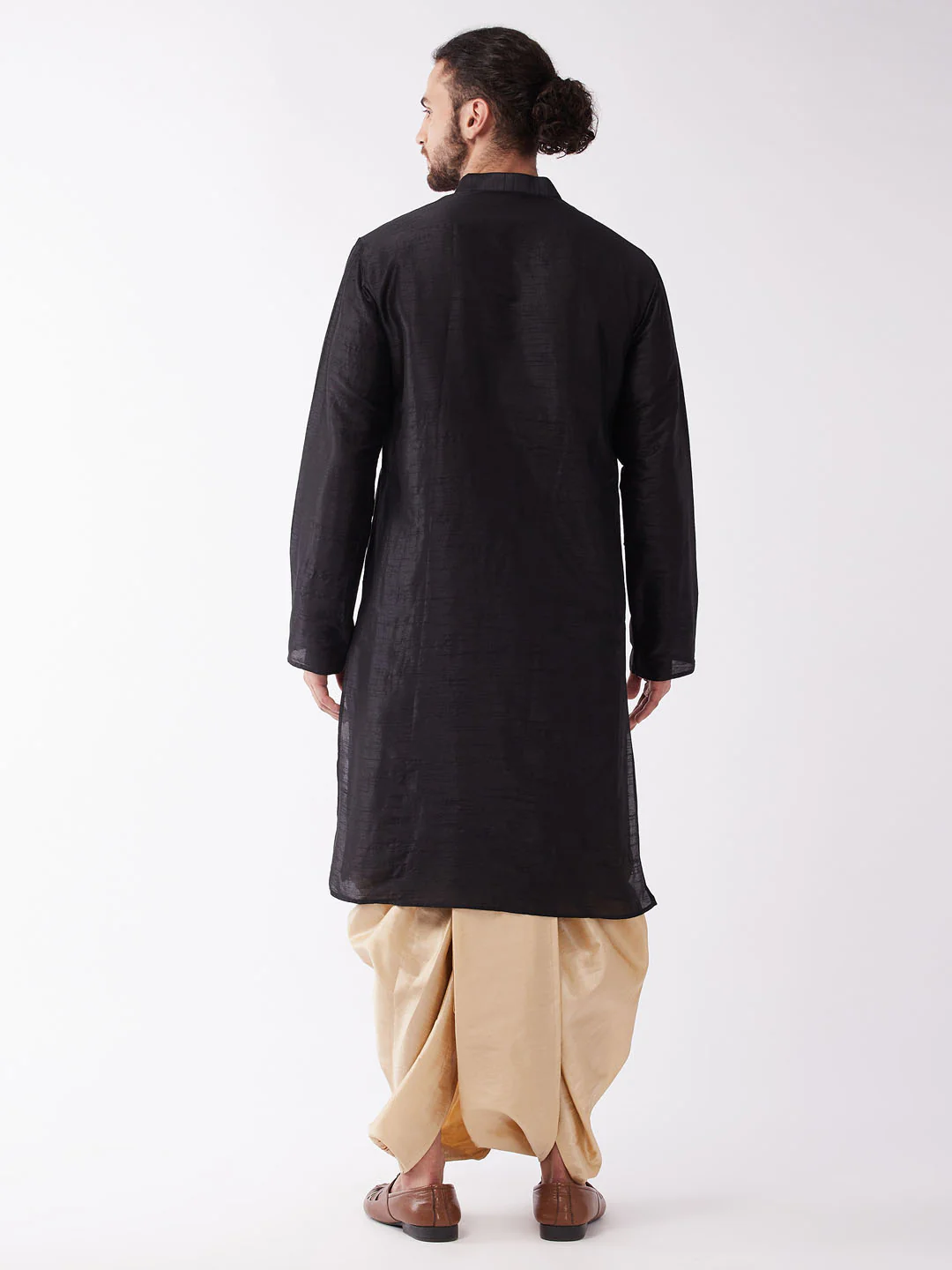 Men's Black And Gold Silk Blend Kurta And Dhoti Set - Image 3
