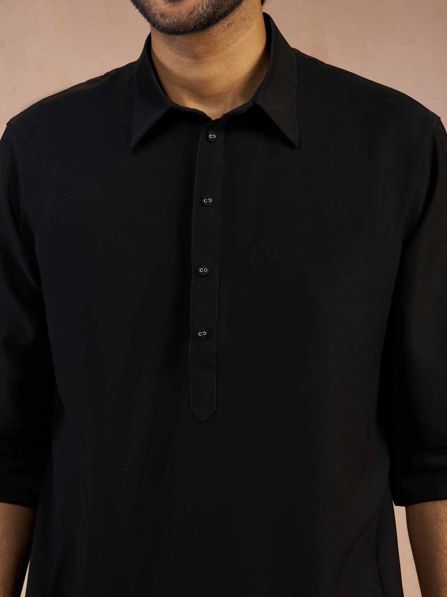 Men's Black Solid Silk Blend Pathani Kurta with Patiala Pyjama Set - Image 2