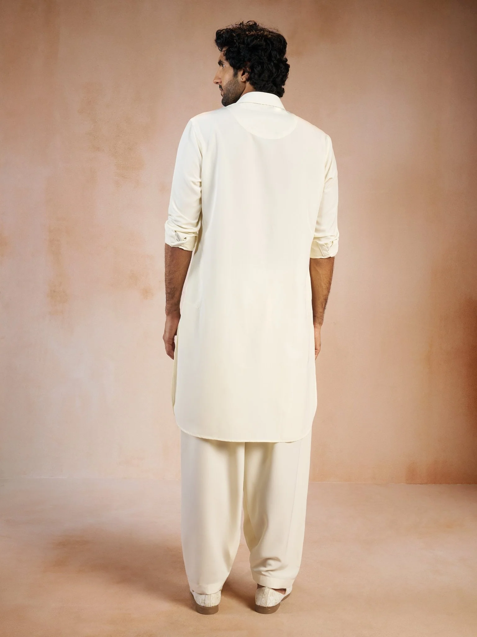 Men's Cream Solid Silk Blend Pathani Kurta with Patiala Pyjama Set - Image 5