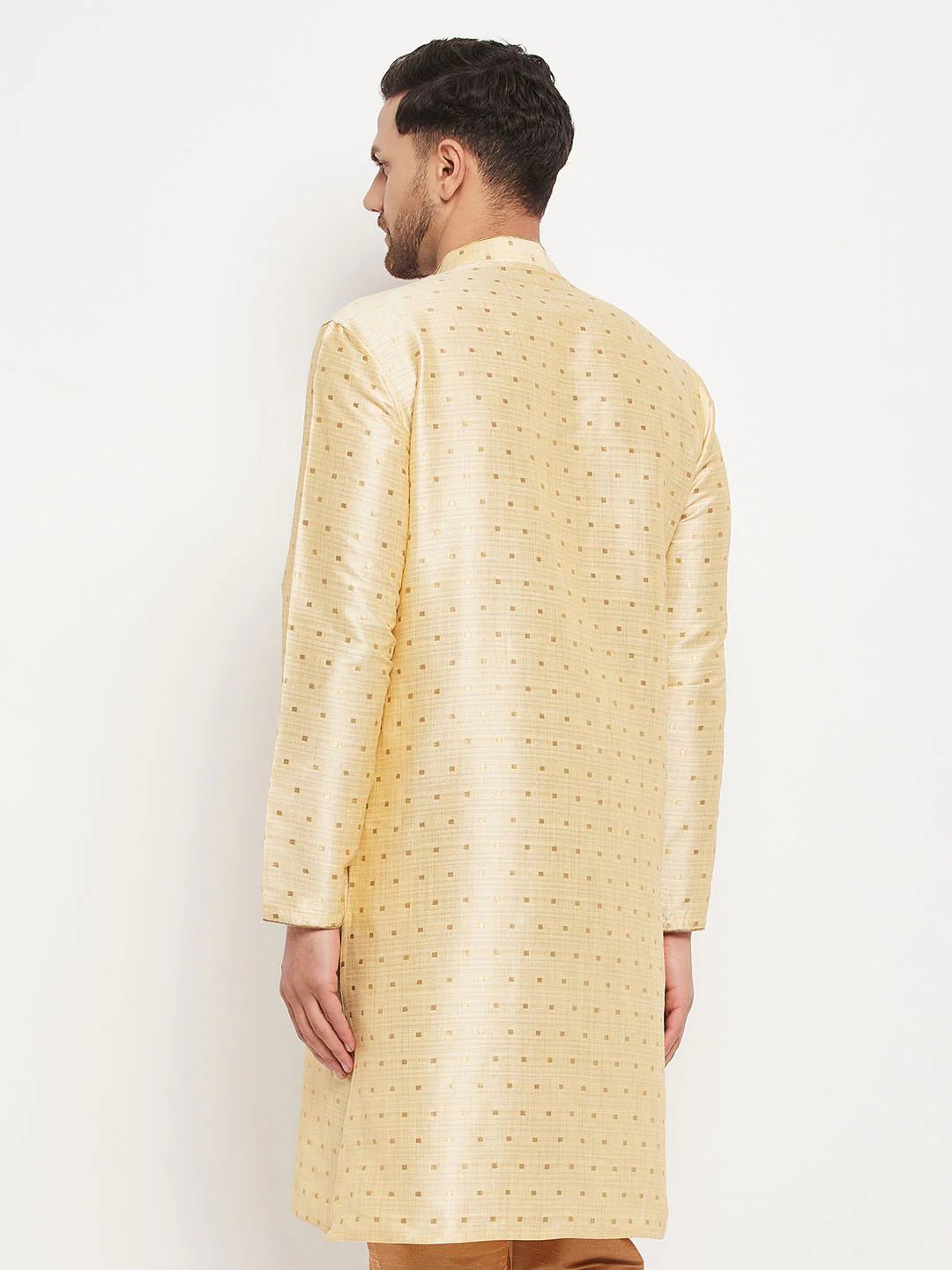 VASTRAMAY Men's Gold Zari Weaved Kurta - Image 3