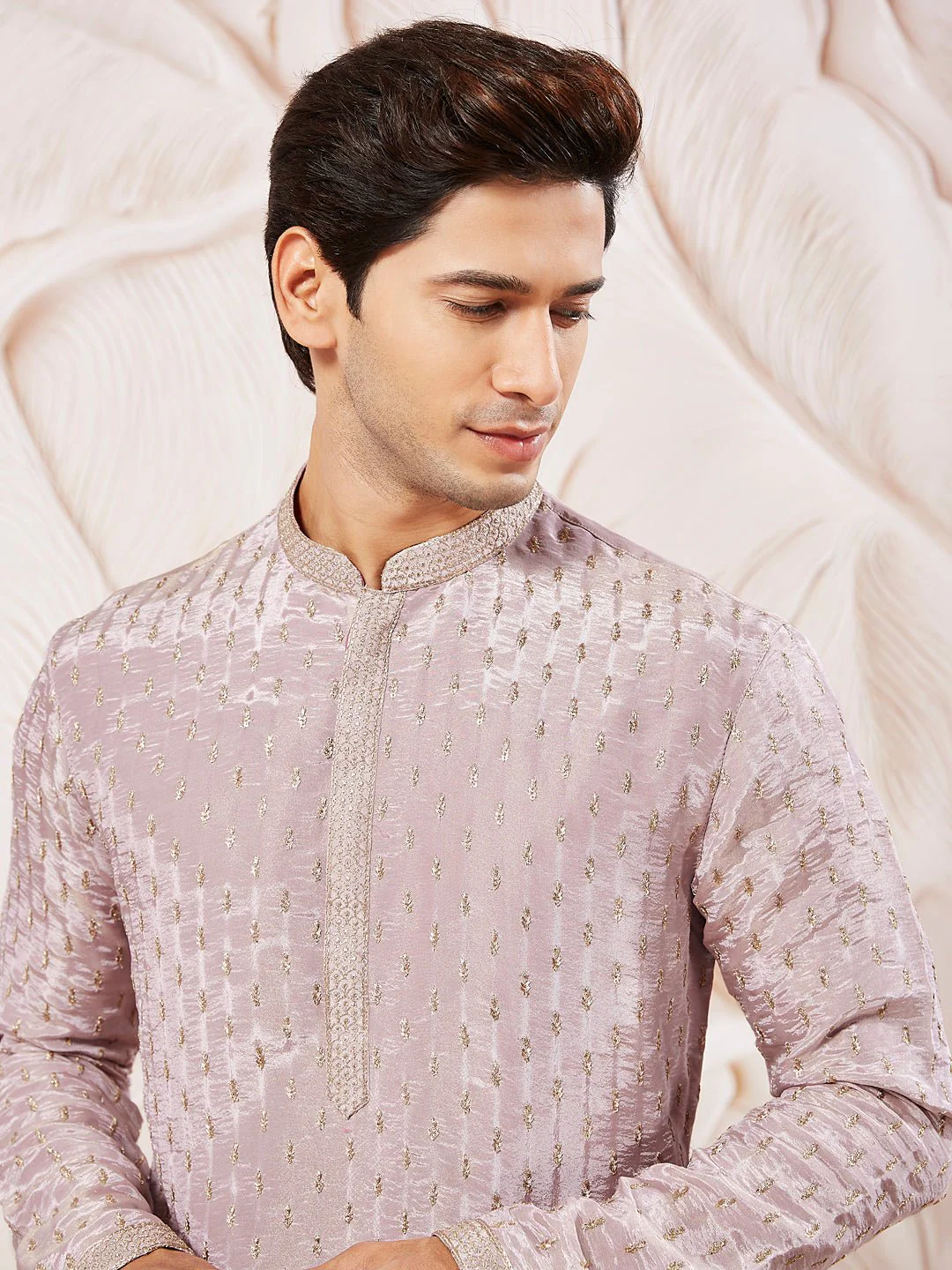 Men's Lavender Tissue Silk Zari Embroidered Kurta with Satin Pyjama Set - Image 3