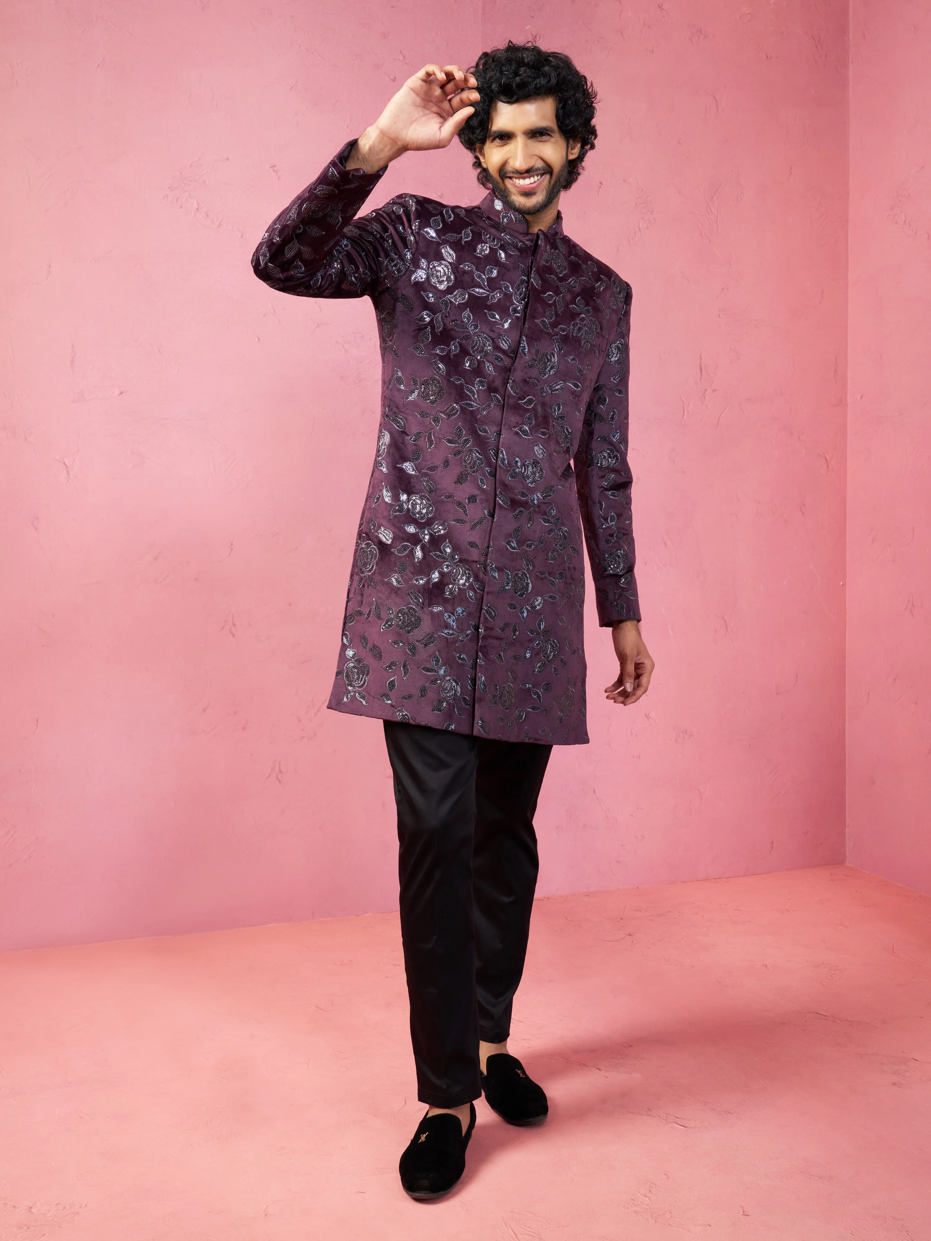 Men's Maroon Velvet Indo-Western Kurta with Black Cotton Lycra Pyjama - Image 3