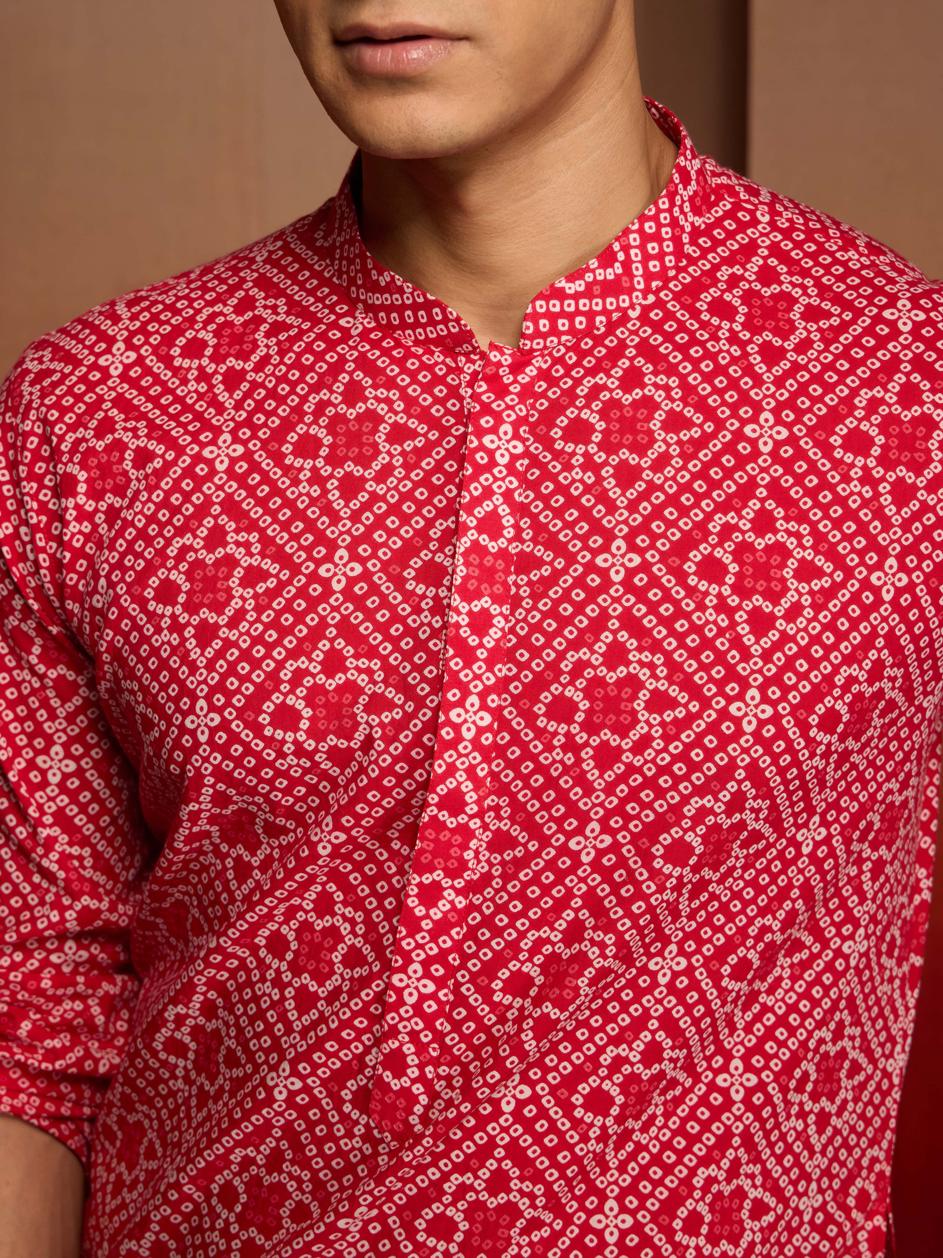 Men's Red Bandhani Kurta with Pyjama - Image 2