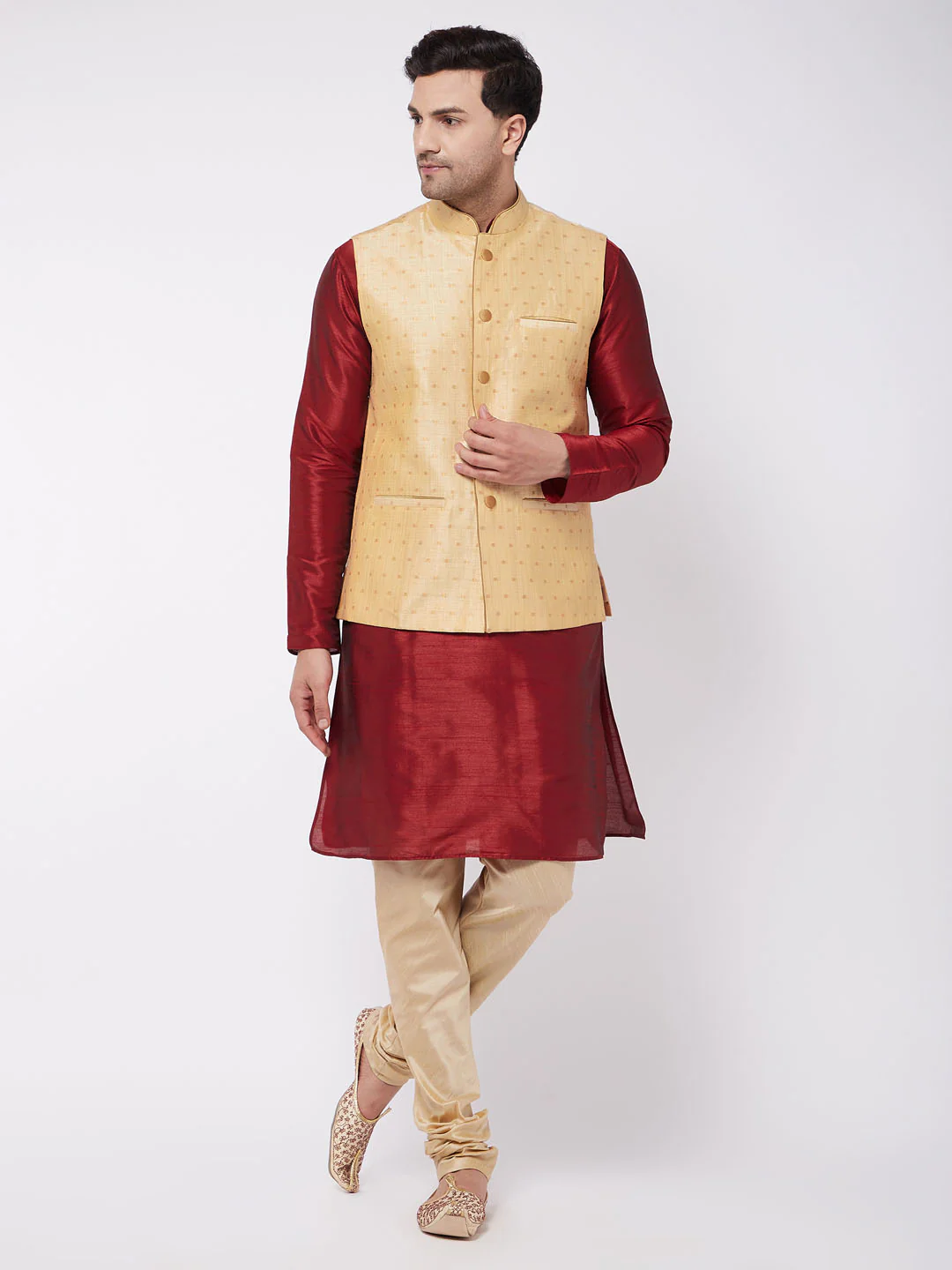 Men's Gold Zari Weaved Jacket With Kurta Pyjama Set