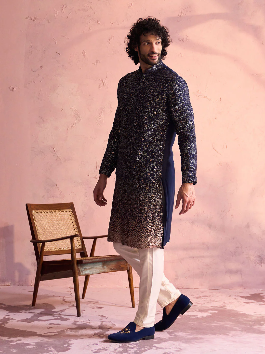 Men's Navy Blue Georgette Zari With Sequins Worked Kurta Pant Set - Image 7