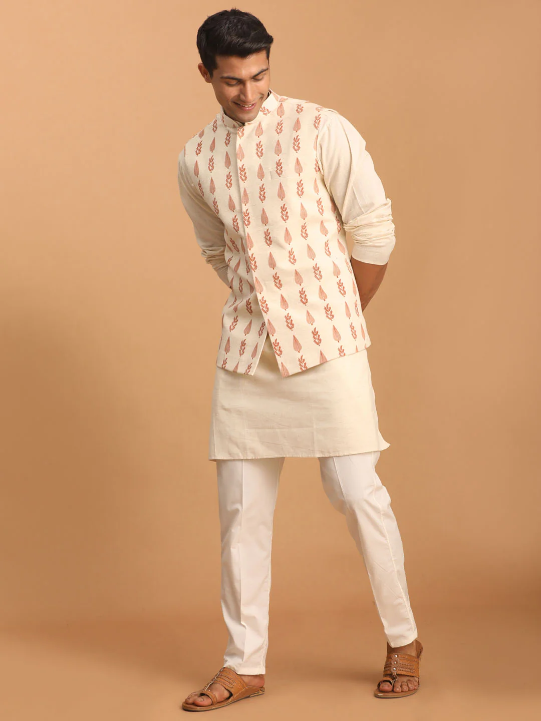 Men's Cream Leaf Printed Pure Cotton Nehru Jacket With Short Kurta And Pant Set - Image 6