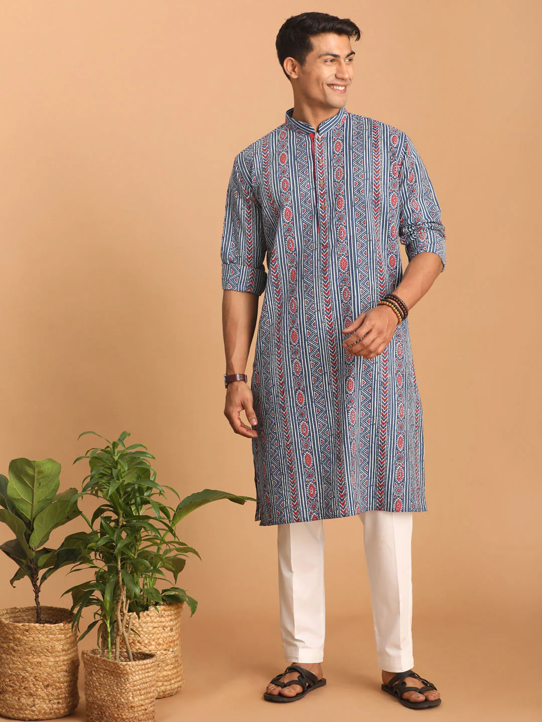 Men's Indigo Printed Cotton Kurta With White Pant Set - Image 7