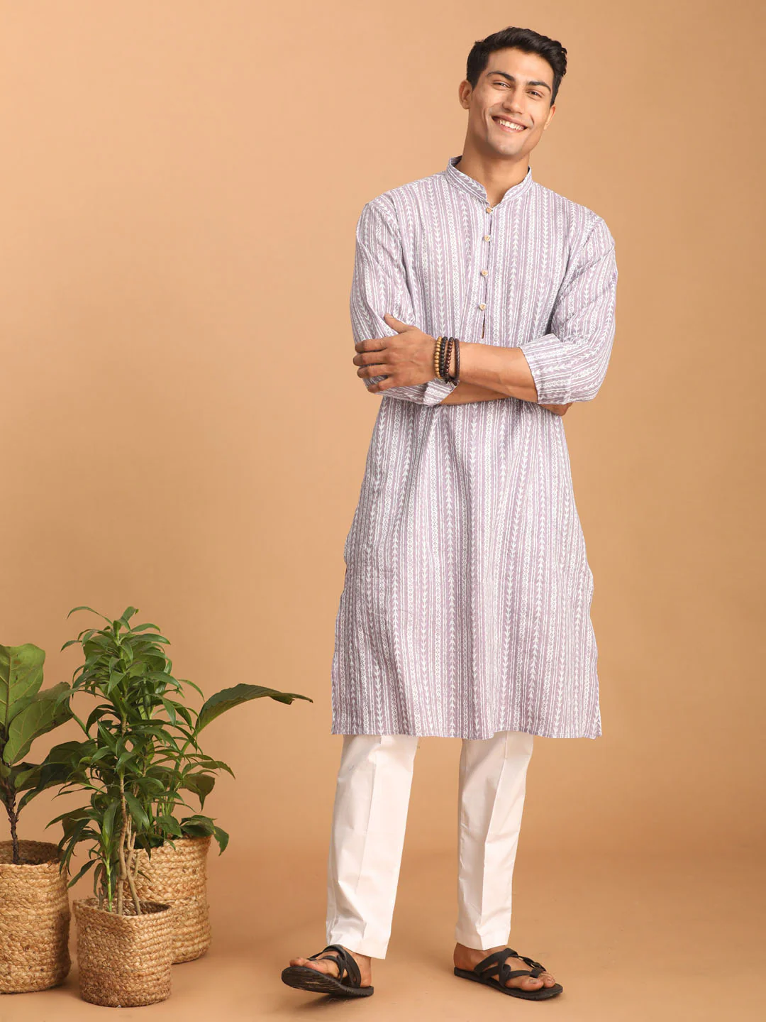 Men's Purple And White Batik Printed Kurta With White Pant Set - Image 6