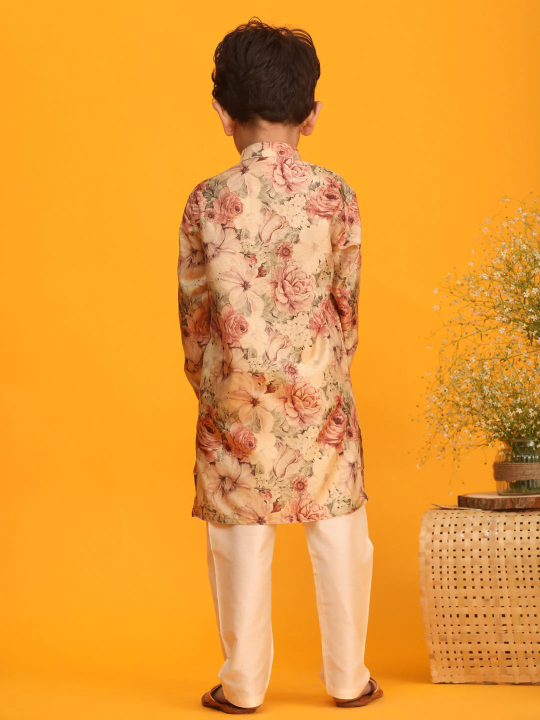 Boy's Beige Floral Printed Kurta Pyjama Set - Image 3