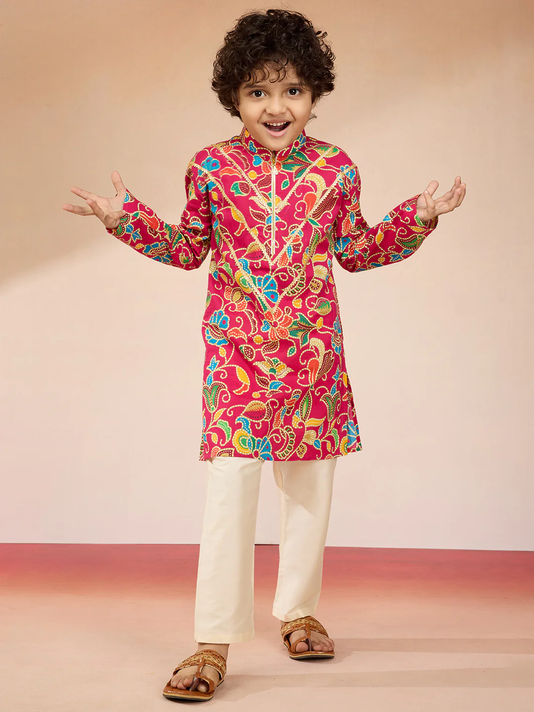 Boys Pink Cotton Kurta Pajama Set - Image 3