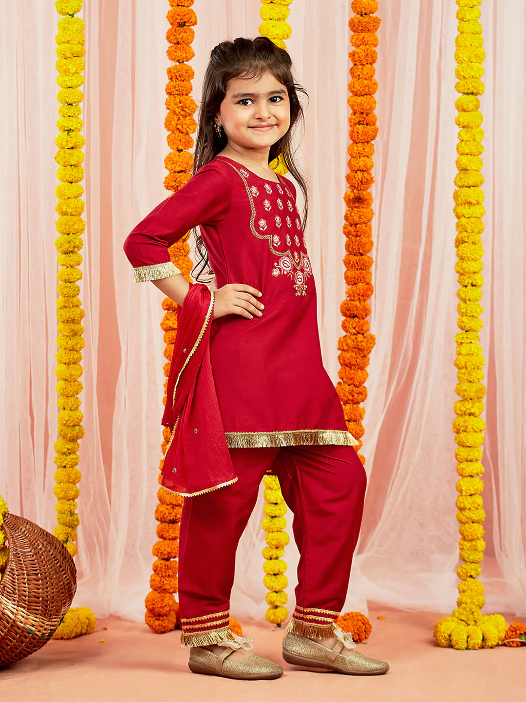 Girl's' Red Kurta Pyjama And Dupatta Set. - Image 4