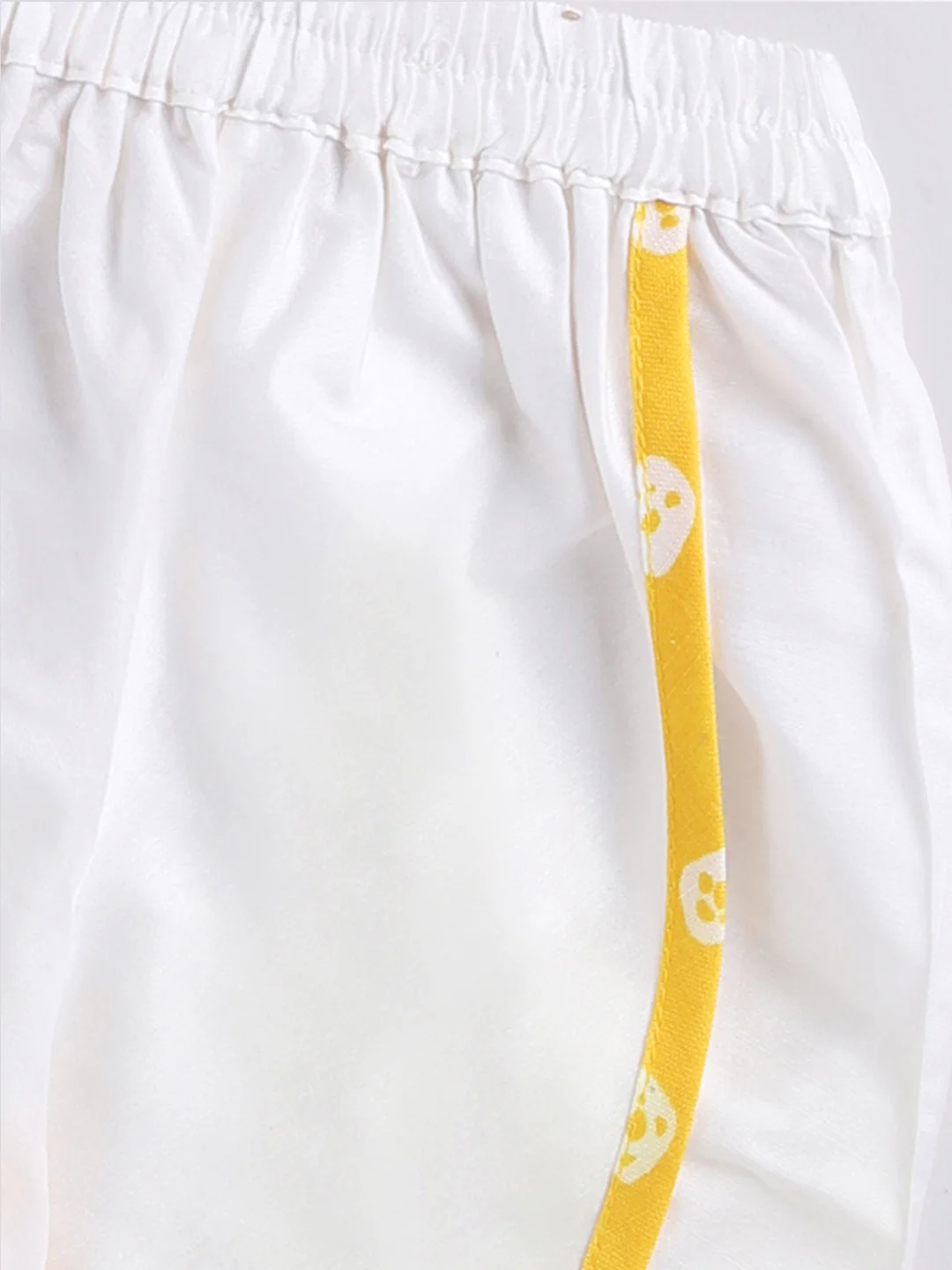 Girl's' Yellow Kurta And Dhoti Pant Set - Image 7