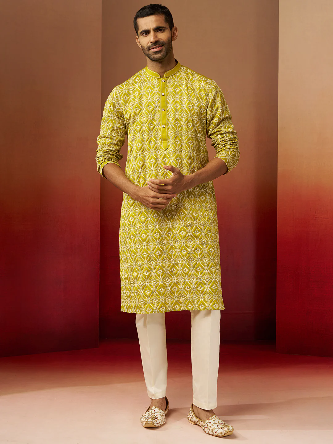 Vastramay Men Green Linen Silk Thread Embroidered Kurta - Image 6