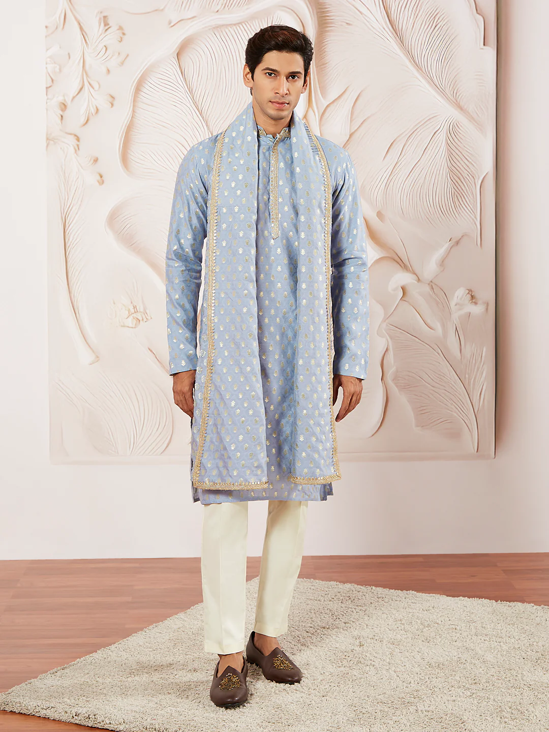 Men's Aqua Silk Blend Kurta Pyjama And Dupatta Set - Image 2