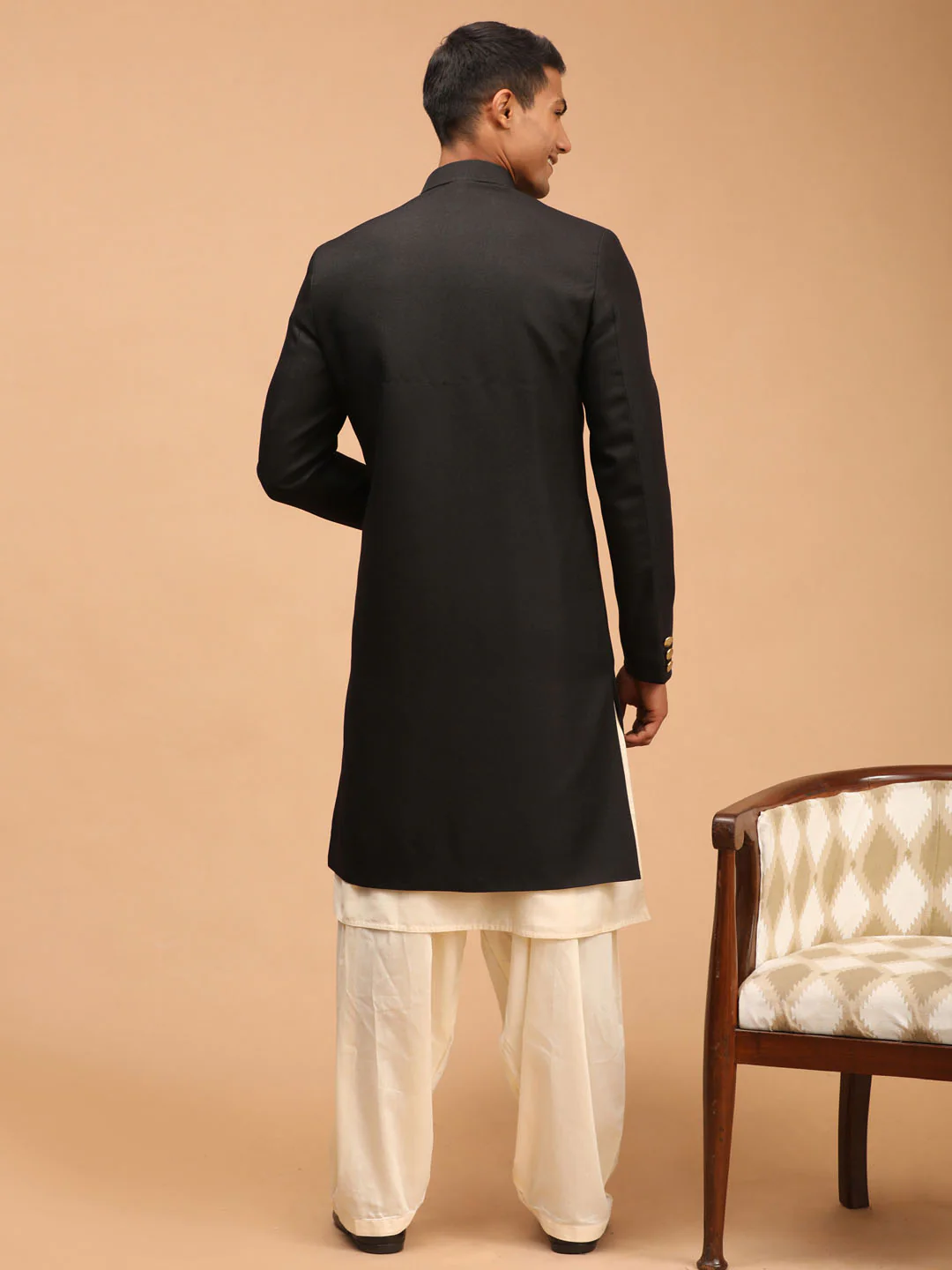 Men's Black Sherwani With Kurta Patiala Set - Image 4