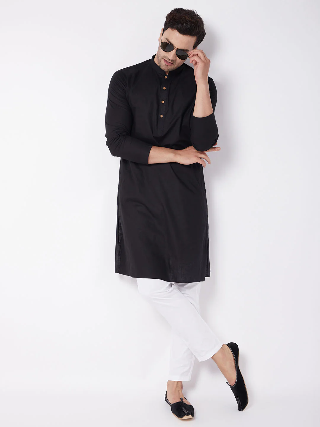 Men's Black Solid Cotton Blend Kurta & White Solid Cotton Pant Set - Image 6