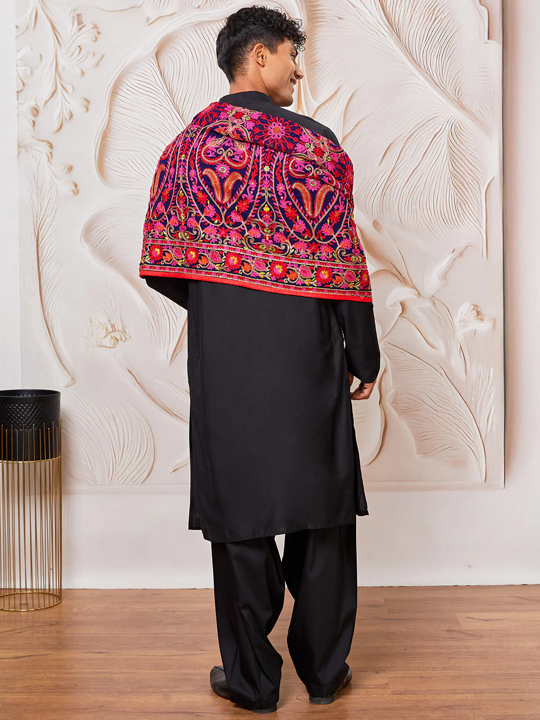 Men's Black Viscose Kurta, Patiala And Dupatta Set. - Image 4