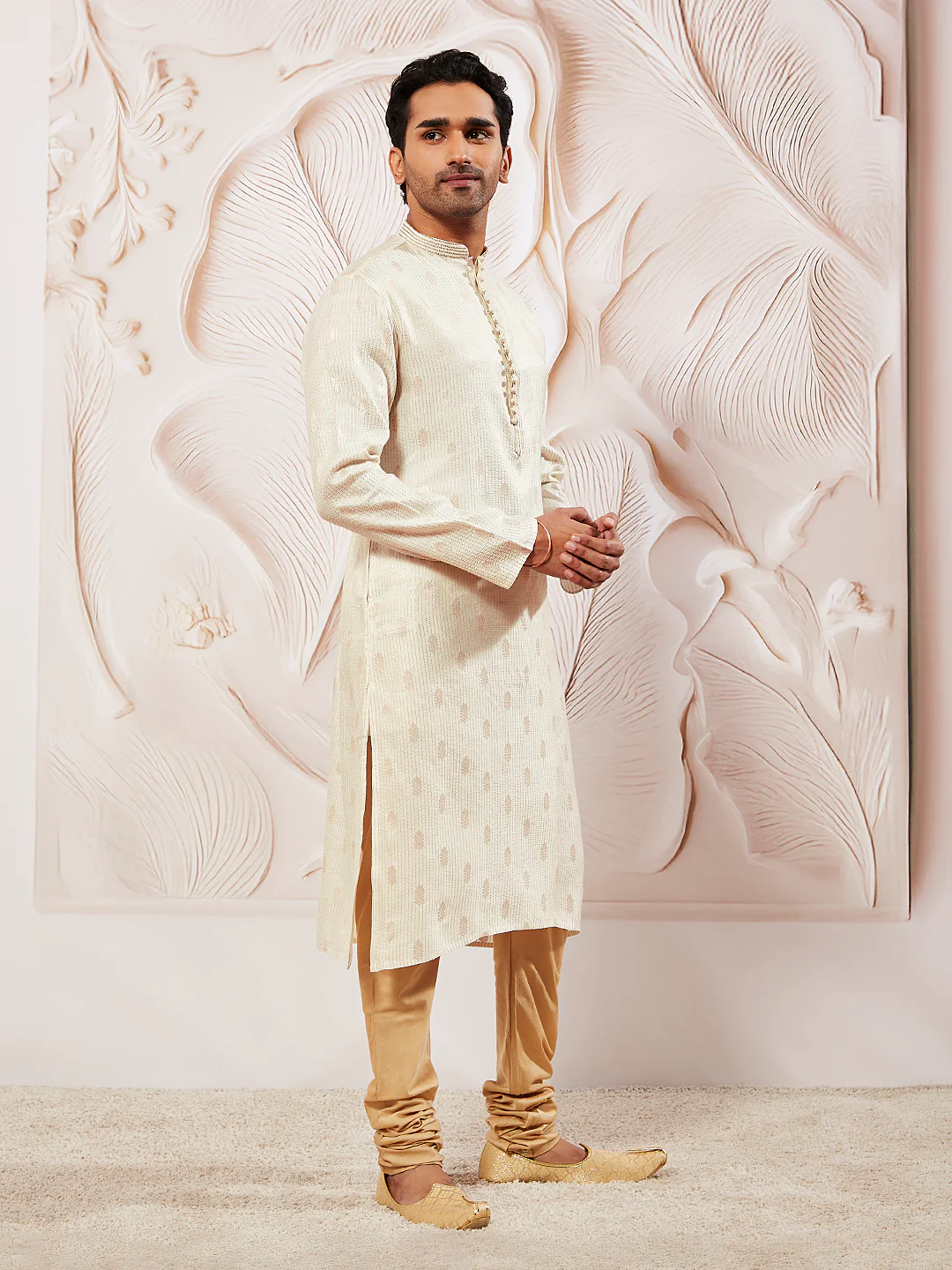 Men's Cream Silk Blend Kurta Pyjama Set - Image 4