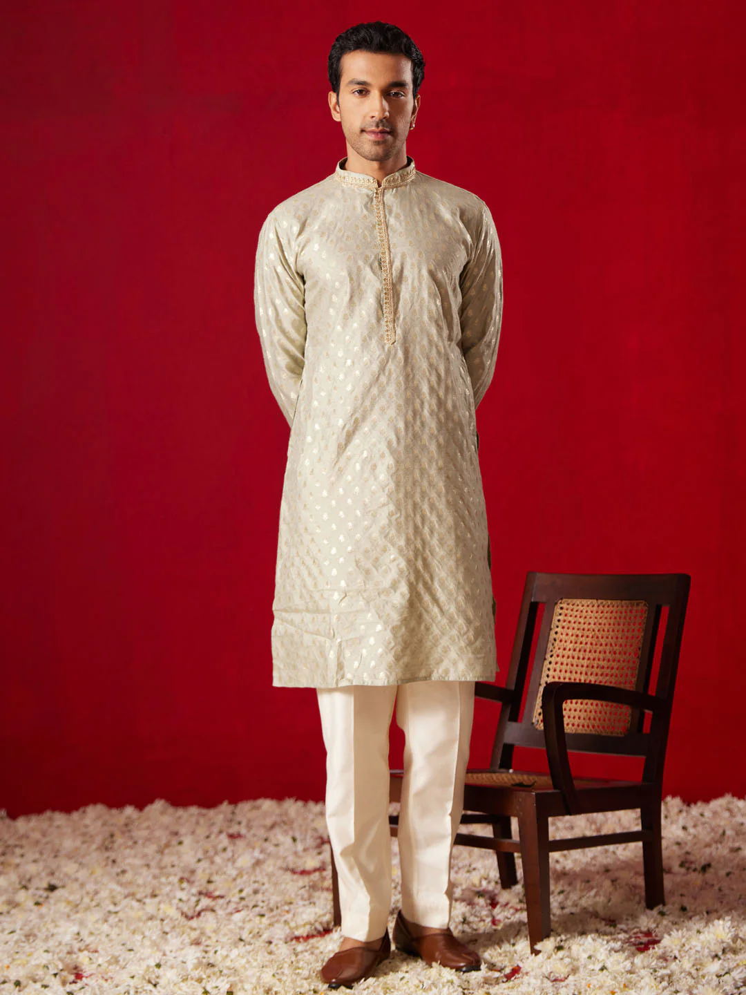 Men's Green Silk Blend Jacquard Kurta With Pant Set