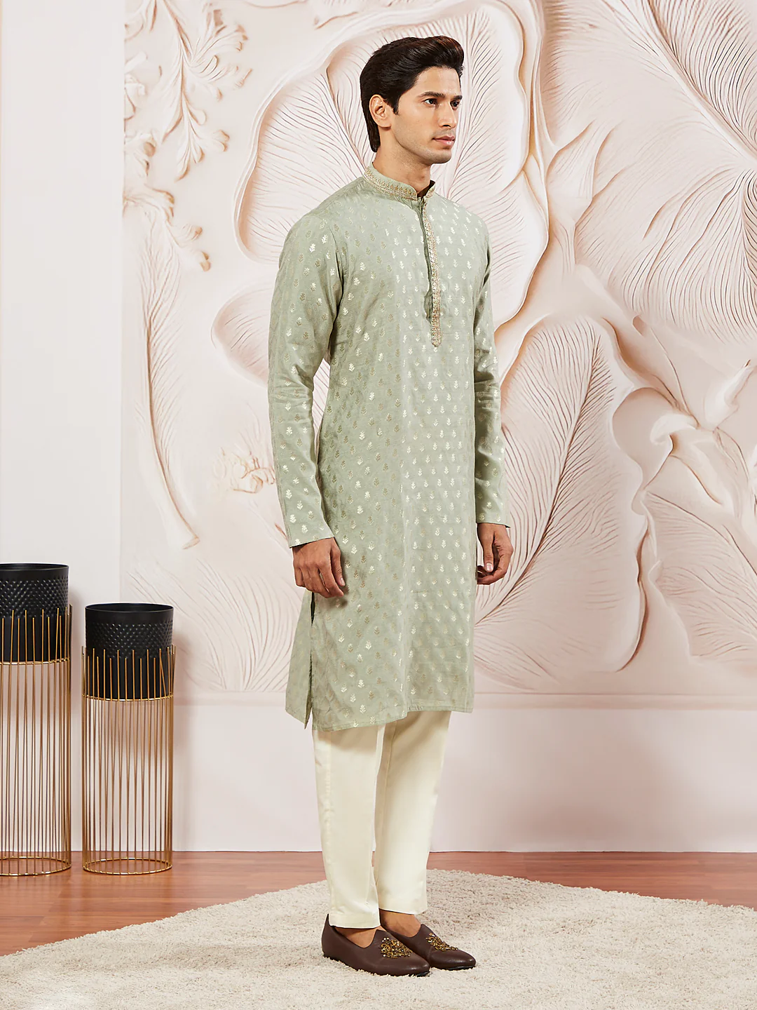 Men's Green Silk Blend Kurta Pyjama Set - Image 4