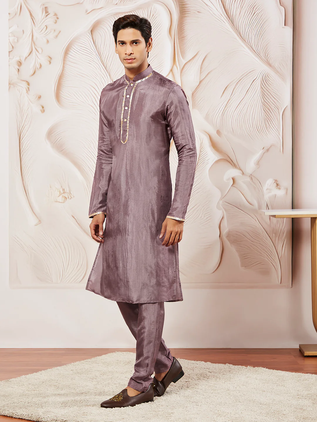 Men's Lavender Tissue Silk Kurta Pyjama Set - Image 2