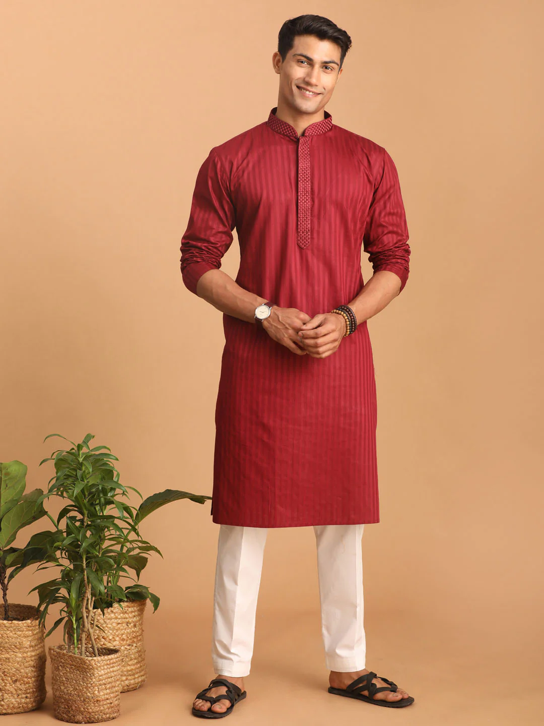 Men's Maroon Cotton Blend Solid Kurta With White Pant Set