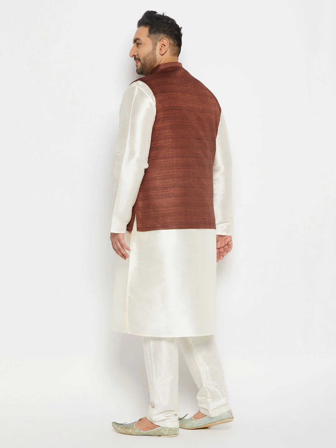 Men's Plus Size Coffee Matka Silk Nehru Jacket With Cream Silk Blend Kurta And Pant Style Pyjama Set - Image 3