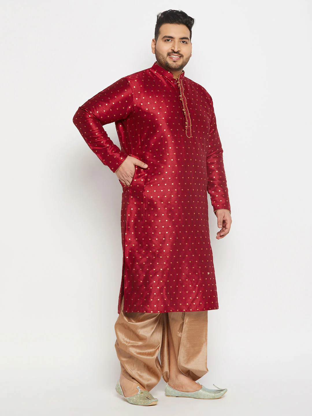 Men's Plus Size Maroon Zari Weaved Kurta Dhoti Set - Image 2