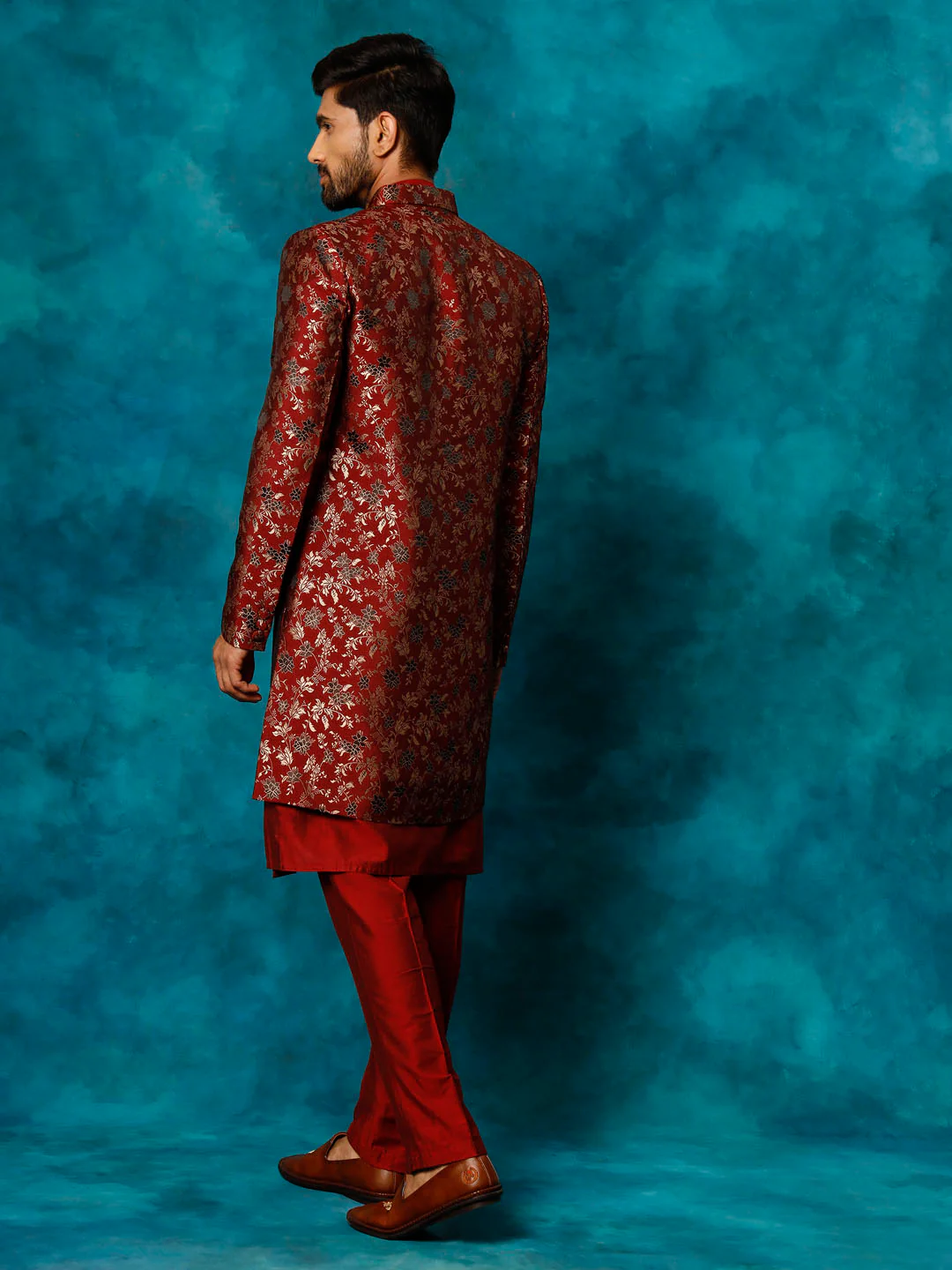 Men's Red Jacquard Indo Western With Maroon Viscose Kurta Pant Set - Image 3