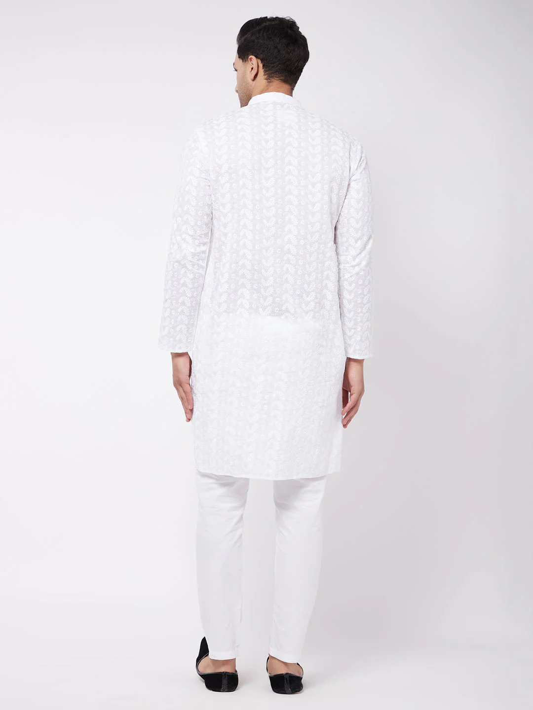 Men's White Pure Cotton Chikankari Kurta With Pant Set - Image 3