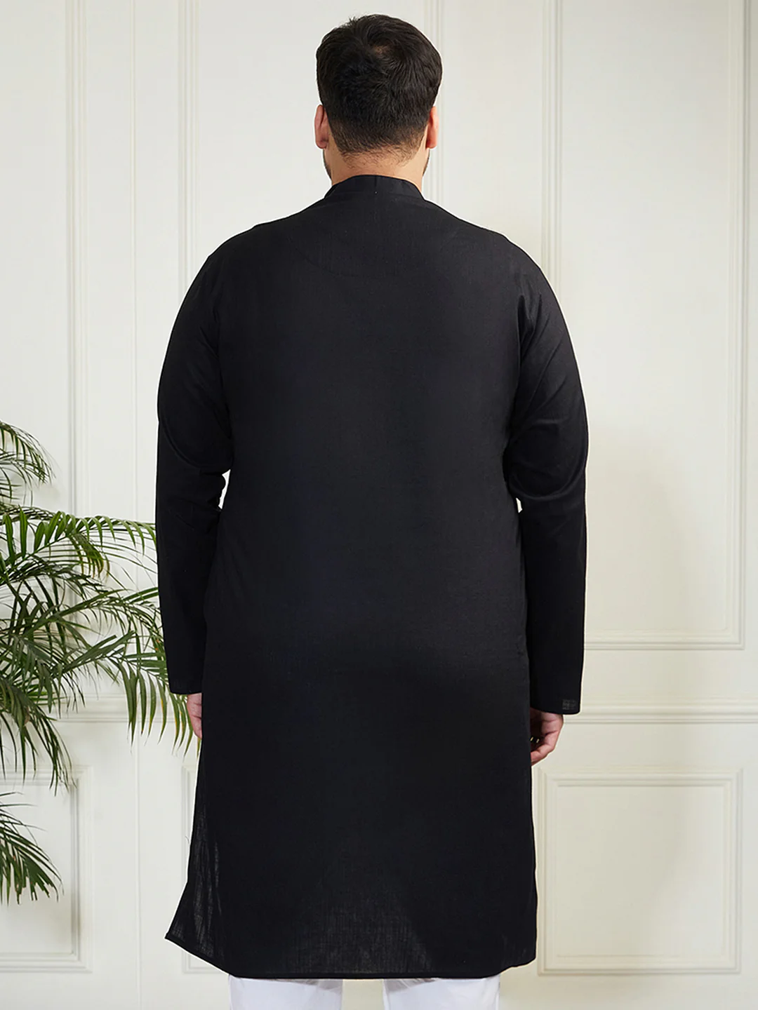 Plus Men's Black Cotton Linen Kurta - Image 4