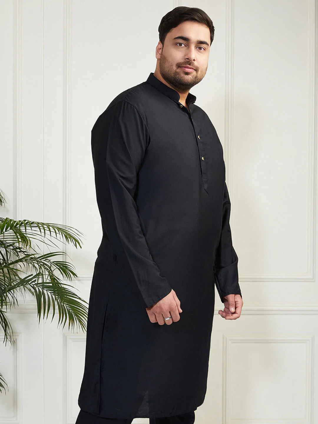 Plus Men's Black Viscose Kurta - Image 5