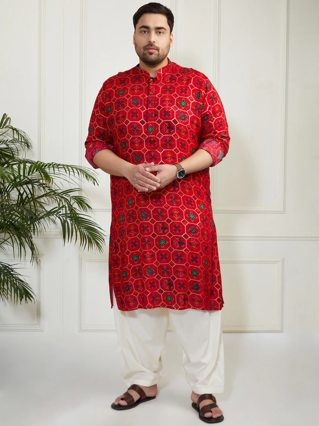 Plus Men's Blue And Cream Cotton Blend Kurta And Patiala Set - Image 4
