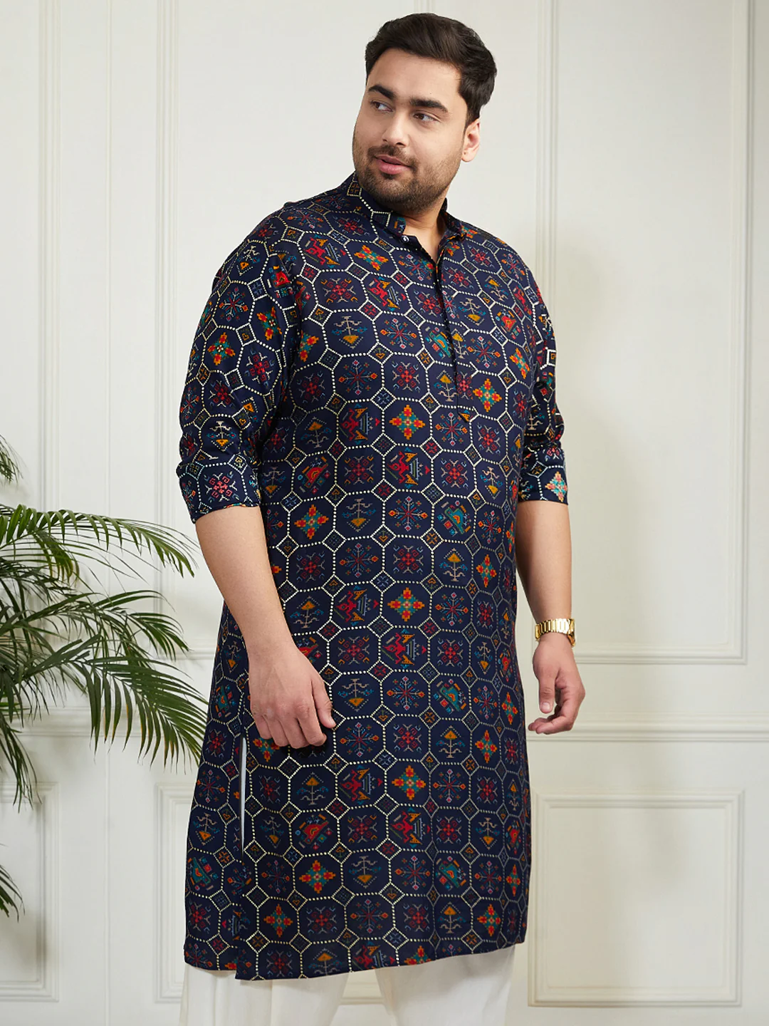 Plus Men's Blue Cotton Blend Kurta - Image 2