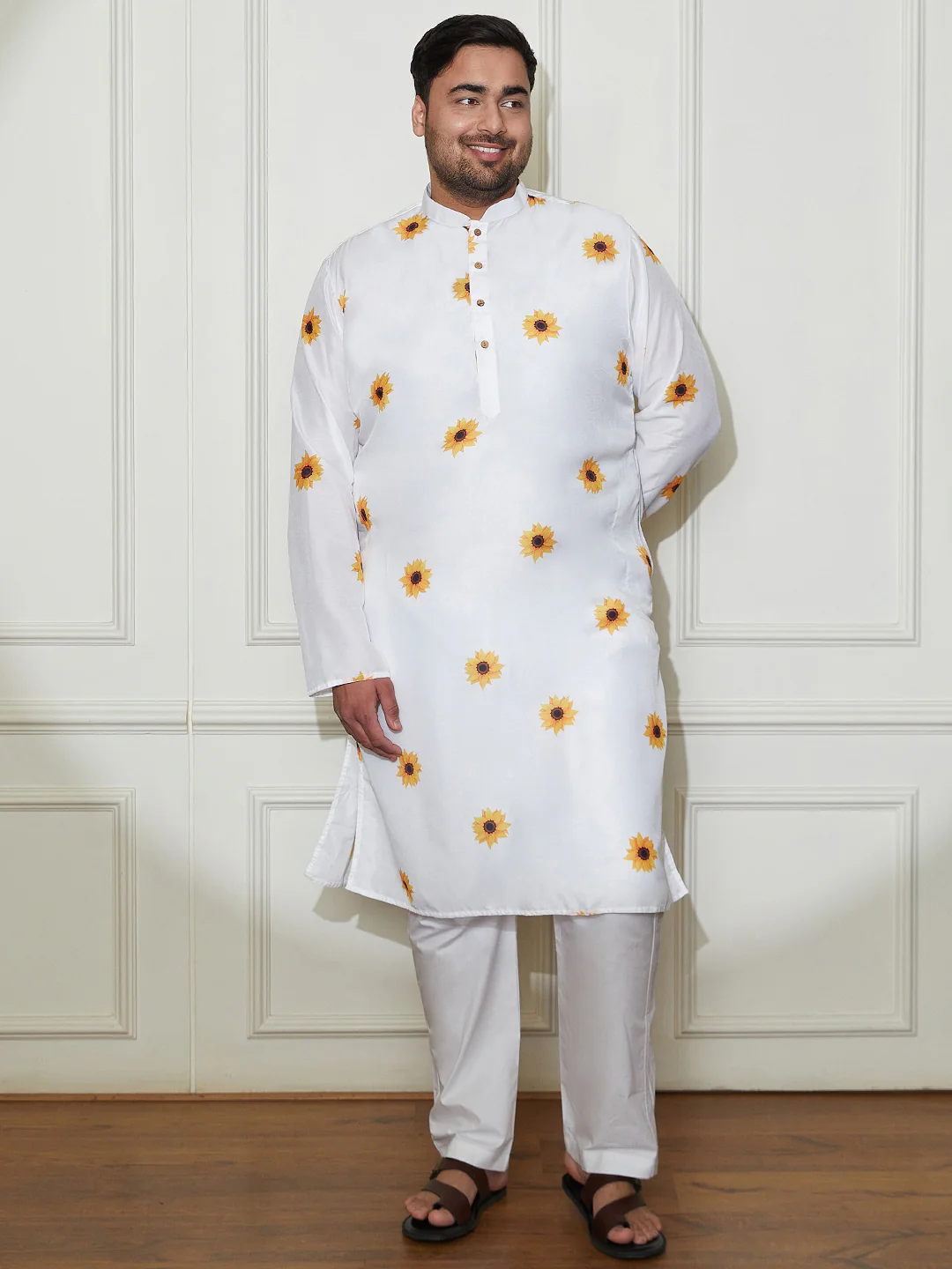 Plus Men's Cream Cotton Blend Kurta Pyjama Set - Image 3