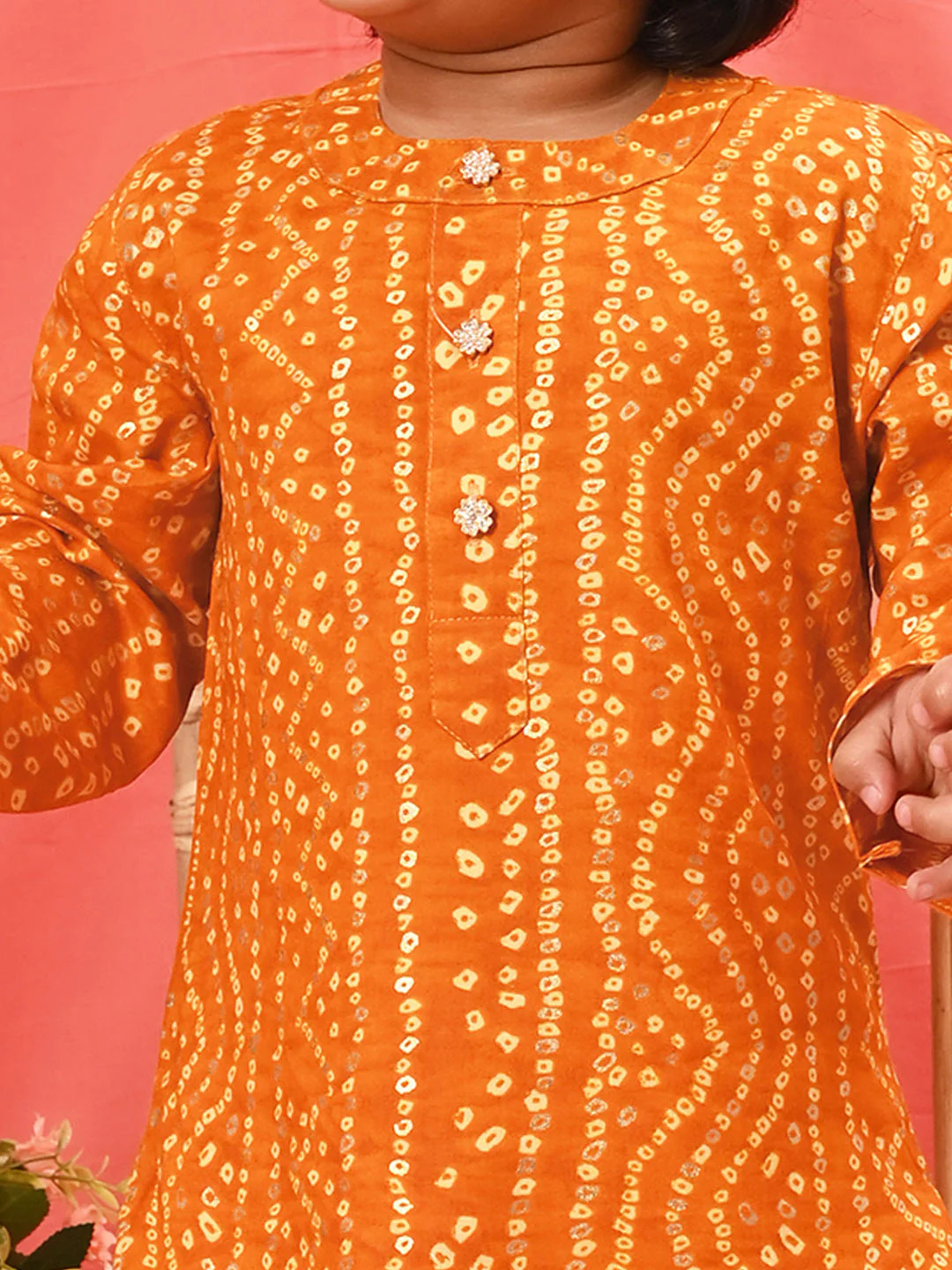 Boy's' Yellow Bandhni Kurta And Patiala Set - Image 4