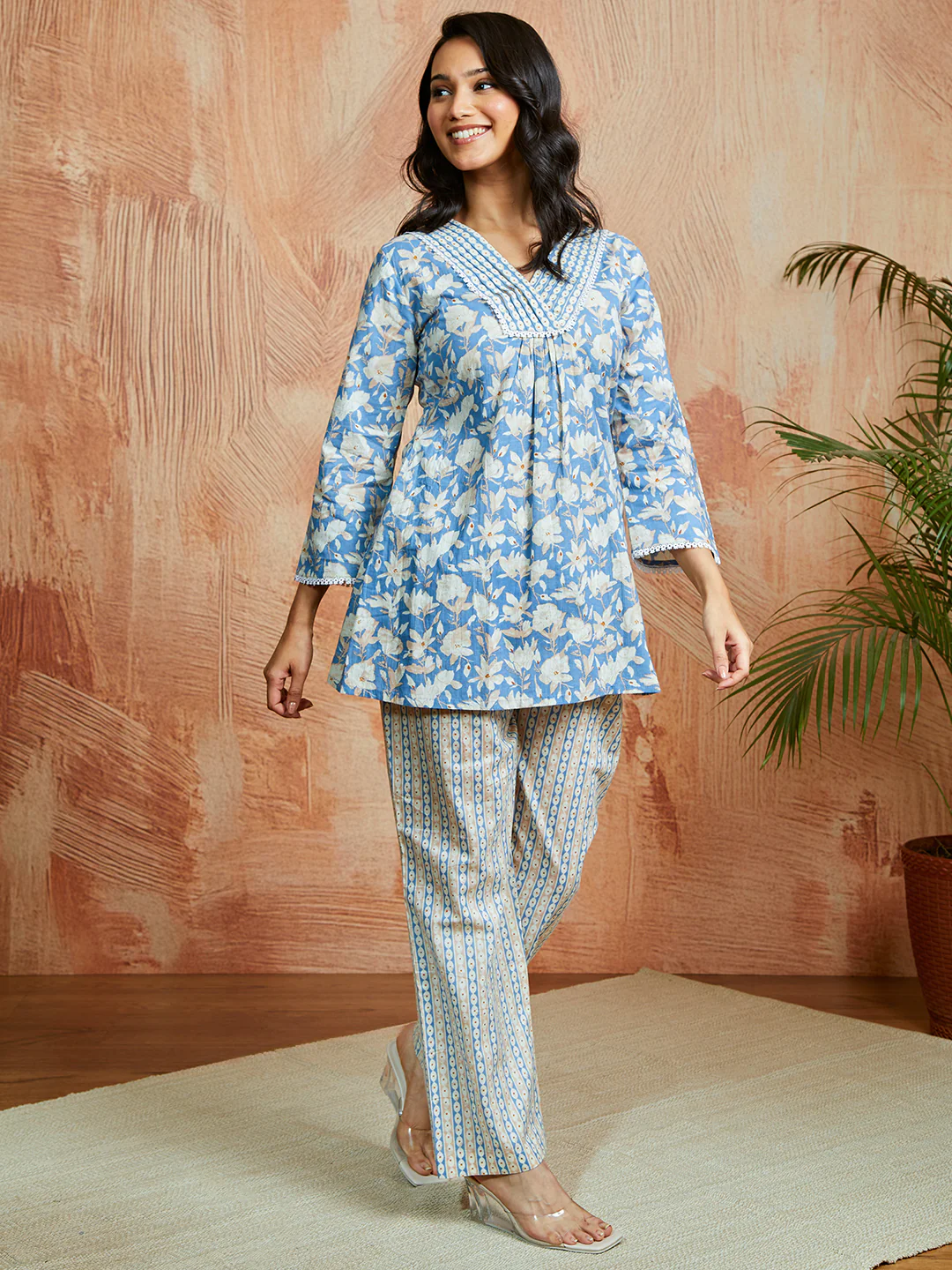 Women's Aqua Co Ords Set - Image 2