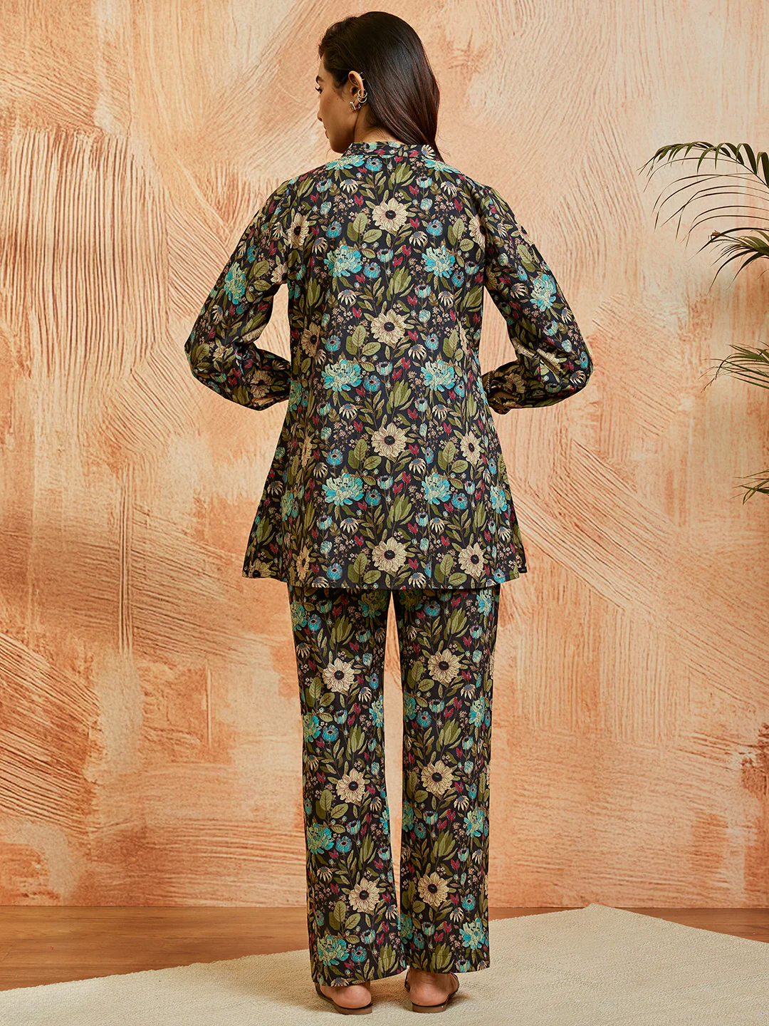 Women's Black Co Ords Set - Image 4