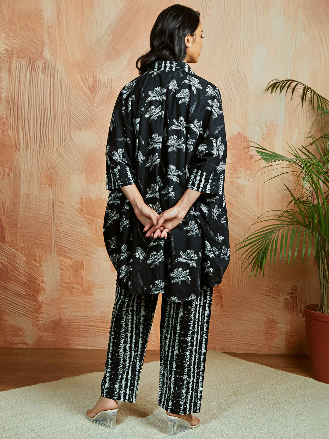 Women's Black Co Ords Set - Image 4