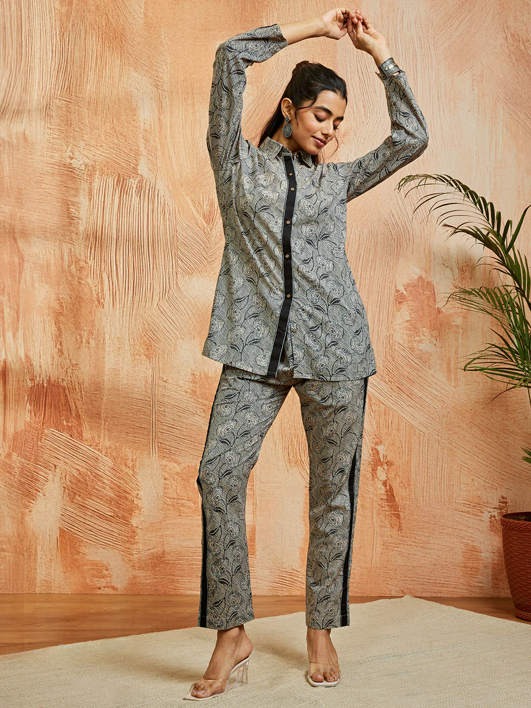 Women's Black Co Ords Set - Image 3
