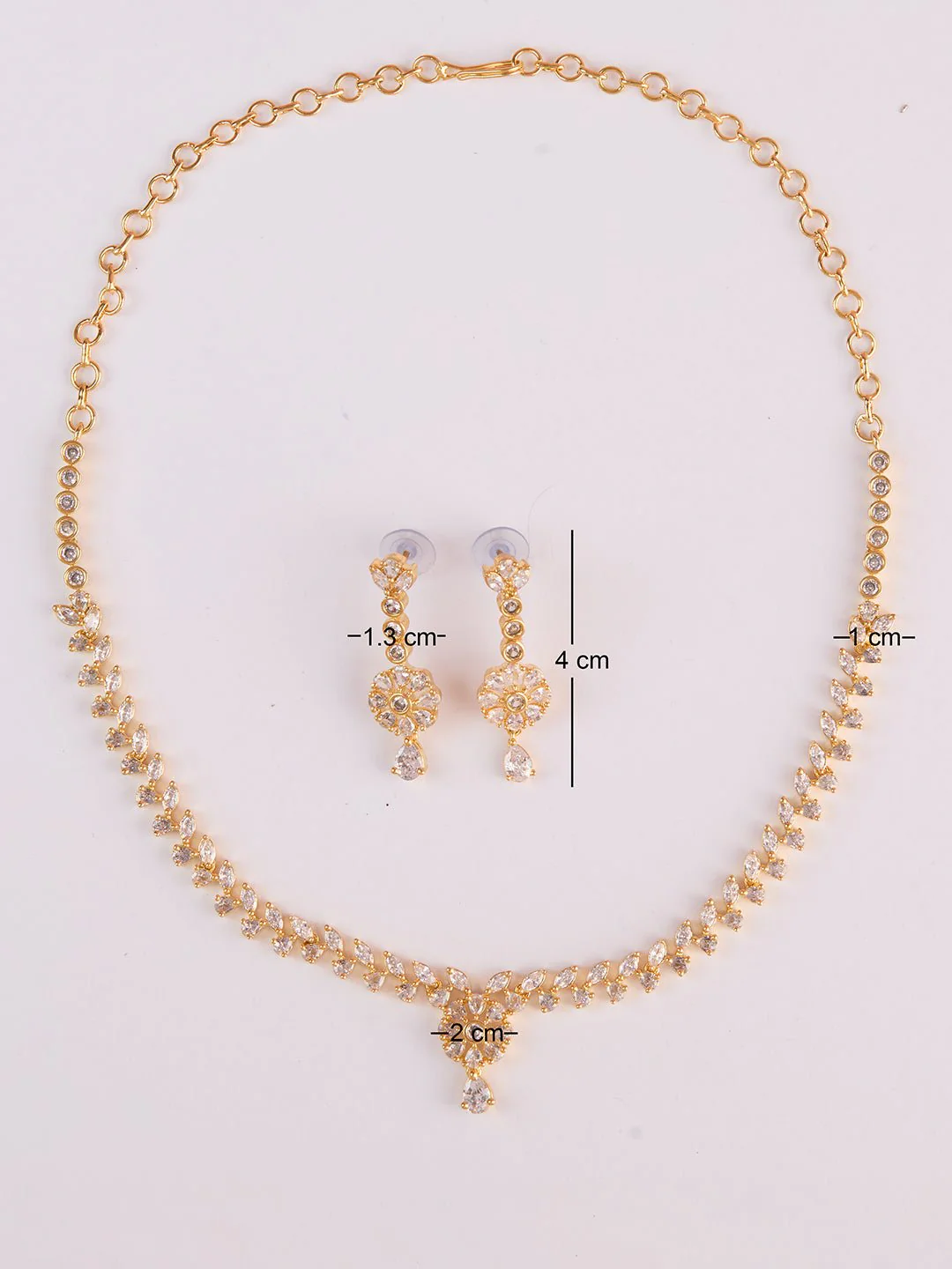 Women's Gold Rhodium Plated Single Layered Necklace - Image 5