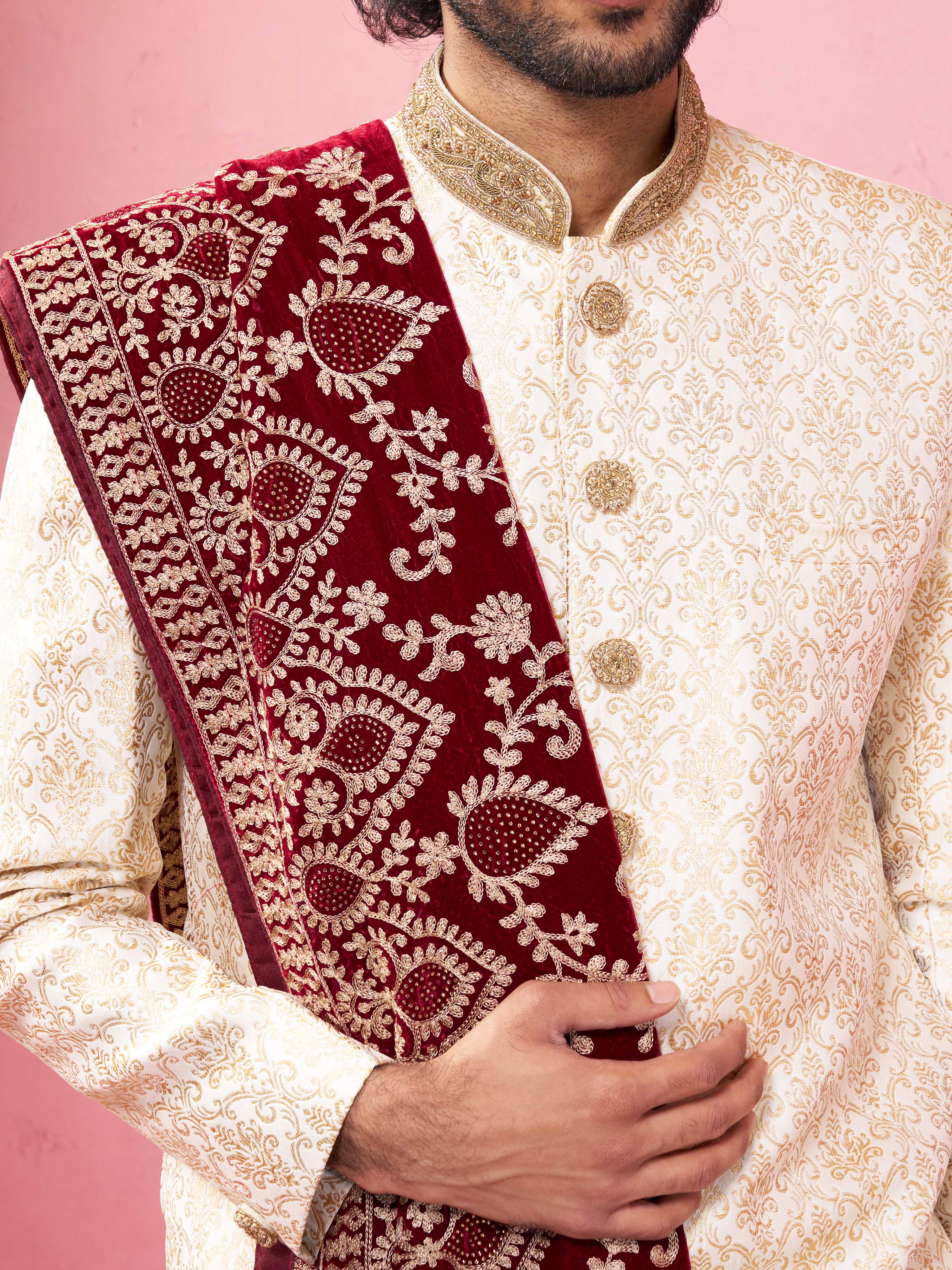Velvet Material with Thread Embroidery Dupatta - Image 2