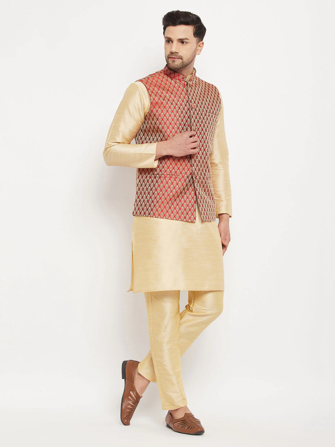 Men's Maroon Silk Blend Jacket With Kurta Pant Set - Image 2